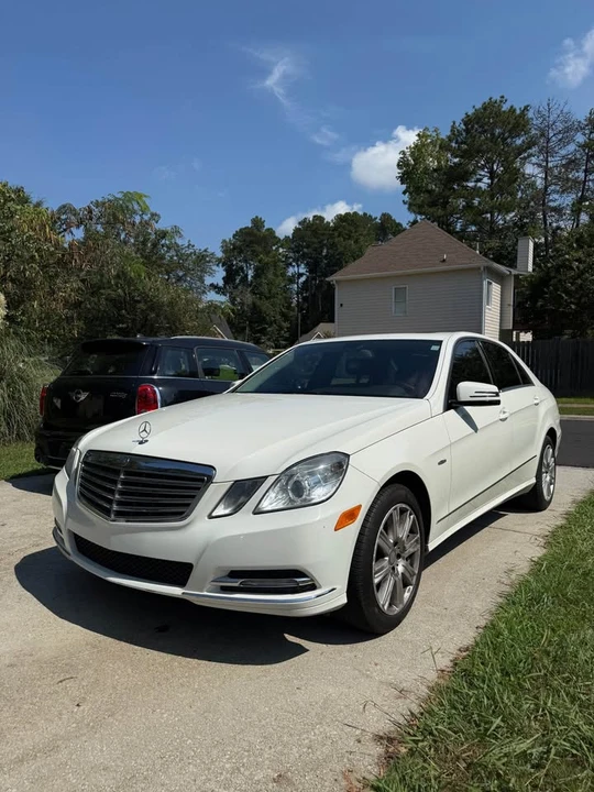 2012 Mercedes-Benz W212 E-Class - Image 3 of 19
