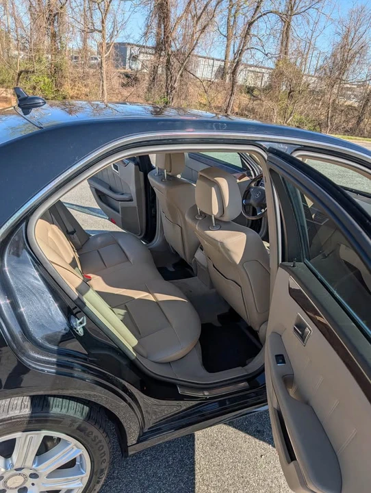 2012 Mercedes-Benz W212 E-Class - Image 8 of 19