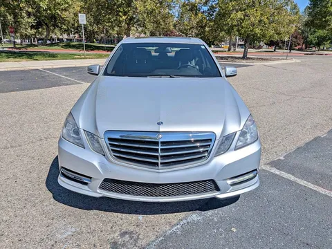 2012 Mercedes-Benz E-Class E 350 4MATIC Sedan 4D
