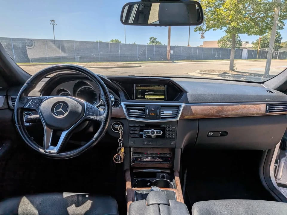 2012 Mercedes-Benz W212 E-Class - Image 11 of 18