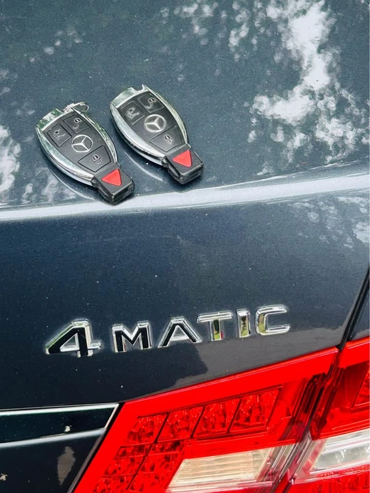 2012 Mercedes-Benz W212 E-Class - Image 10 of 11