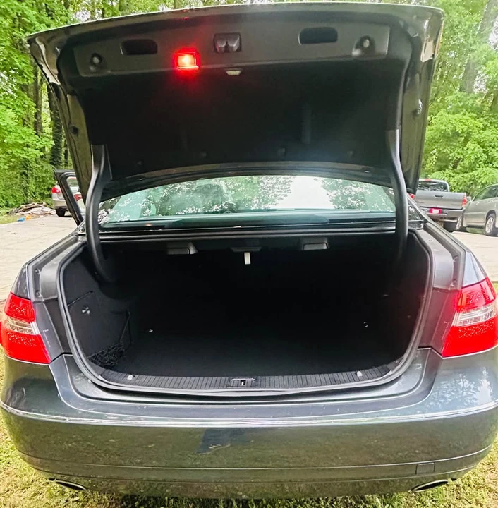 2012 Mercedes-Benz W212 E-Class - Image 8 of 11