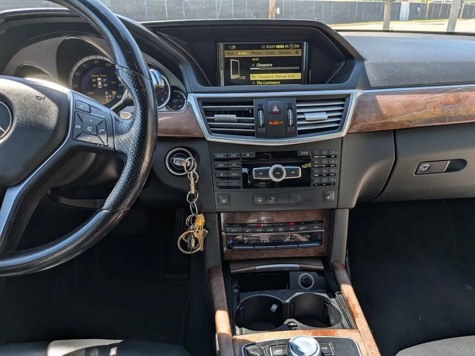 2012 Mercedes-Benz W212 E-Class - Image 15 of 18