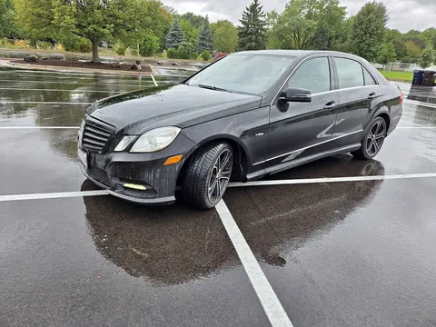2012 Mercedes-Benz E-Class E 350 4MATIC Sedan 4D