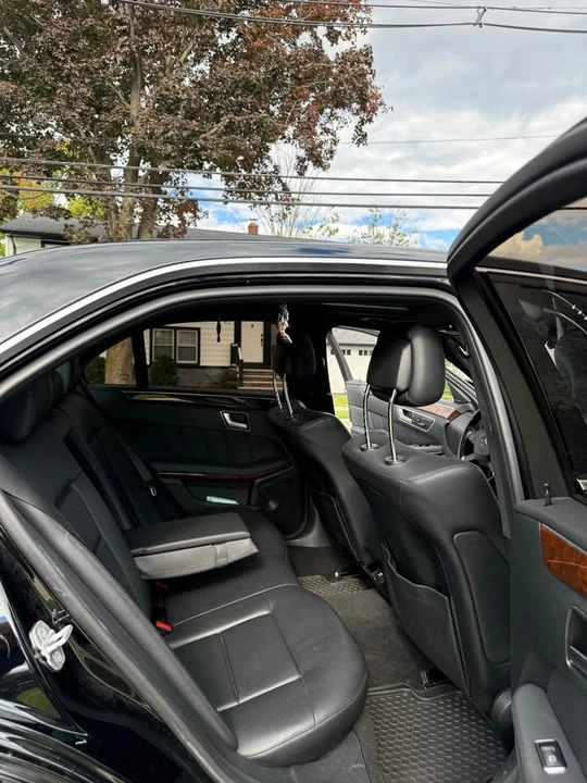 2012 Mercedes-Benz W212 E-Class - Image 7 of 10