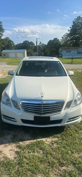 2012 Mercedes-Benz W212 E-Class - Image 2 of 11