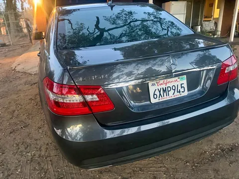 2012 Mercedes-Benz E-Class E 350 BlueTEC Sedan 4D
