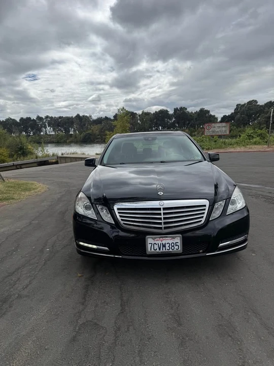 2012 Mercedes-Benz W212 E-Class - Image 8 of 9