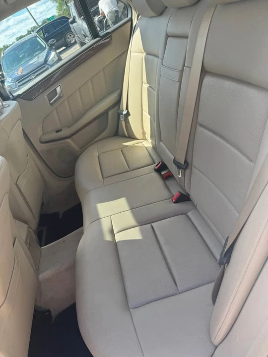 2012 Mercedes-Benz W212 E-Class - Image 7 of 12