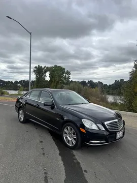 2012 Mercedes-Benz E-Class E 350 BlueTEC Sedan 4D