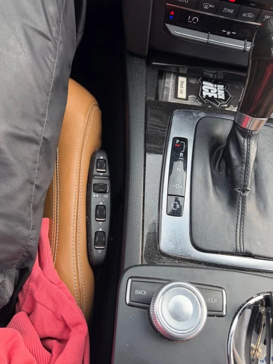 2012 Mercedes-Benz W212 E-Class - Image 19 of 20