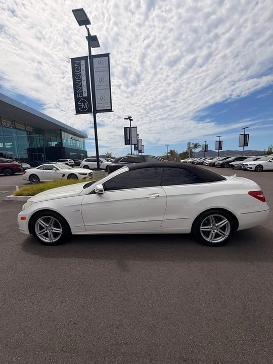 2012 Mercedes-Benz C207/A207 E-Class Coupe & Convertible - Image 2 of 5