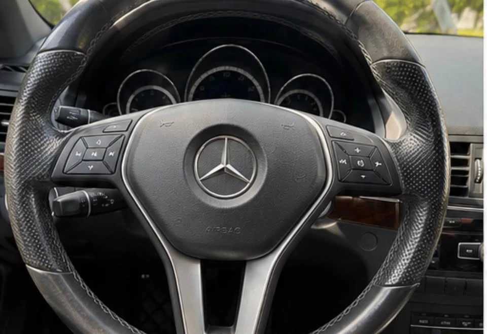 2012 Mercedes-Benz C207/A207 E-Class Coupe & Convertible - Image 4 of 8
