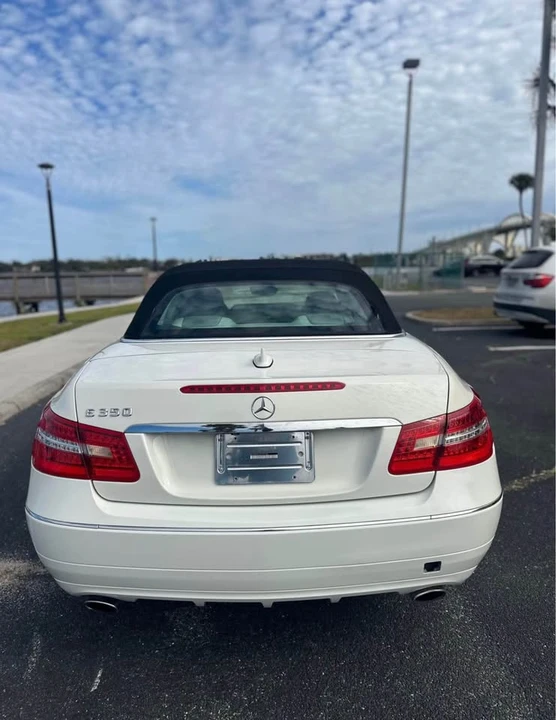 2012 Mercedes-Benz C207/A207 E-Class Coupe & Convertible - Image 16 of 20