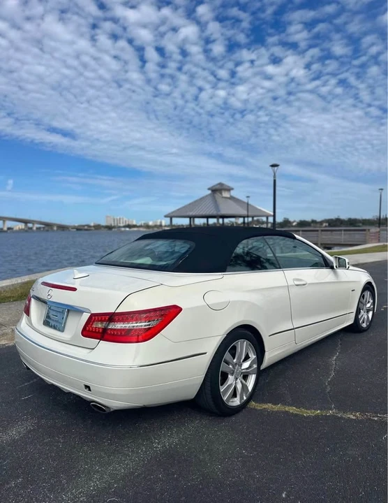 2012 Mercedes-Benz C207/A207 E-Class Coupe & Convertible - Image 17 of 20