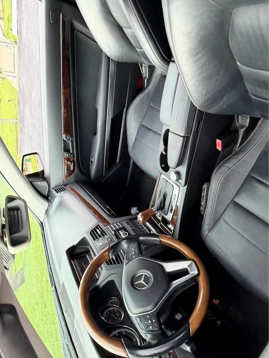 2012 Mercedes-Benz C207/A207 E-Class Coupe & Convertible - Image 9 of 14