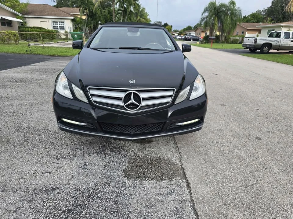 2012 Mercedes-Benz C207/A207 E-Class Coupe & Convertible - Image 2 of 15