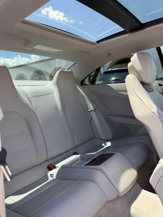 2012 Mercedes-Benz C207/A207 E-Class Coupe & Convertible - Image 7 of 8