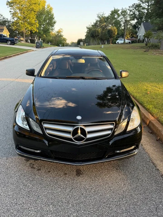 2012 Mercedes-Benz C207/A207 E-Class Coupe & Convertible - Image 2 of 11