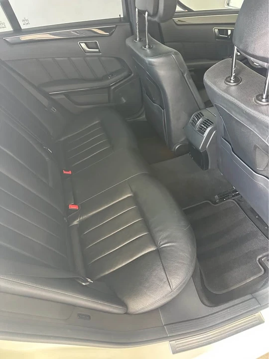 2012 Mercedes-Benz W212 E-Class - Image 10 of 11