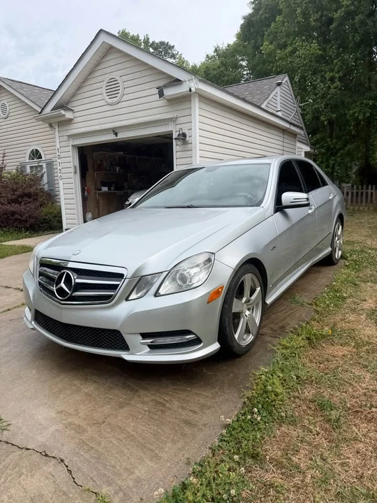2012 Mercedes-Benz W212 E-Class - Image 4 of 12
