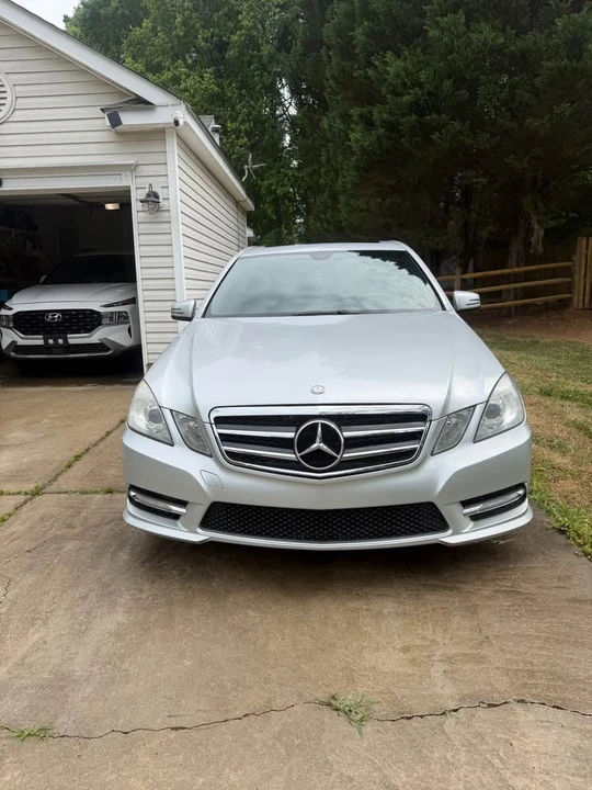 2012 Mercedes-Benz W212 E-Class - Image 2 of 12