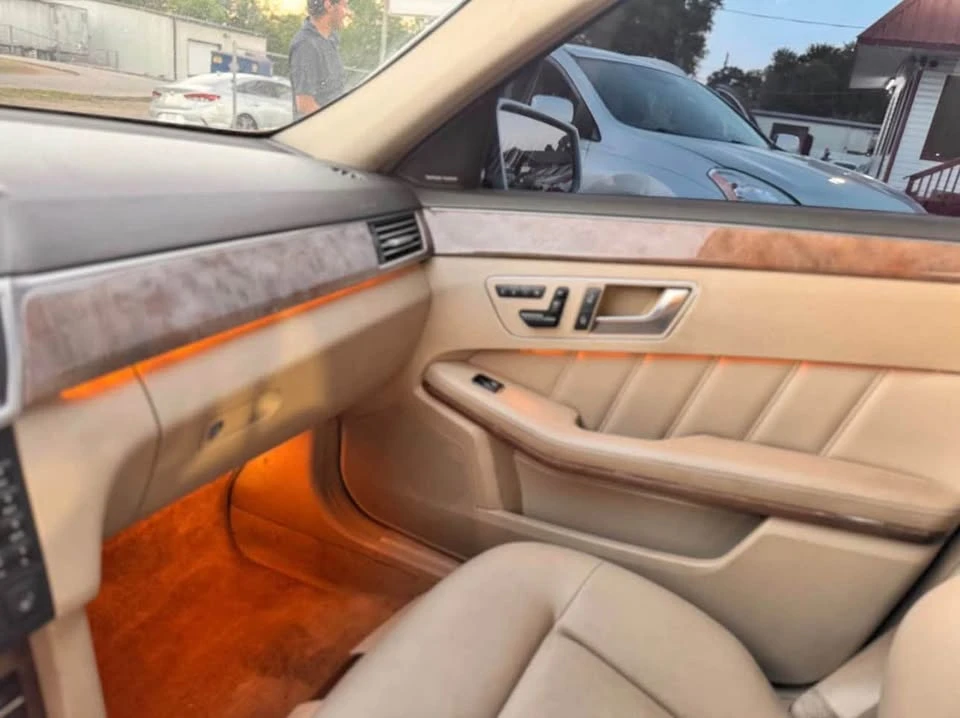 2012 Mercedes-Benz W212 E-Class - Image 8 of 19