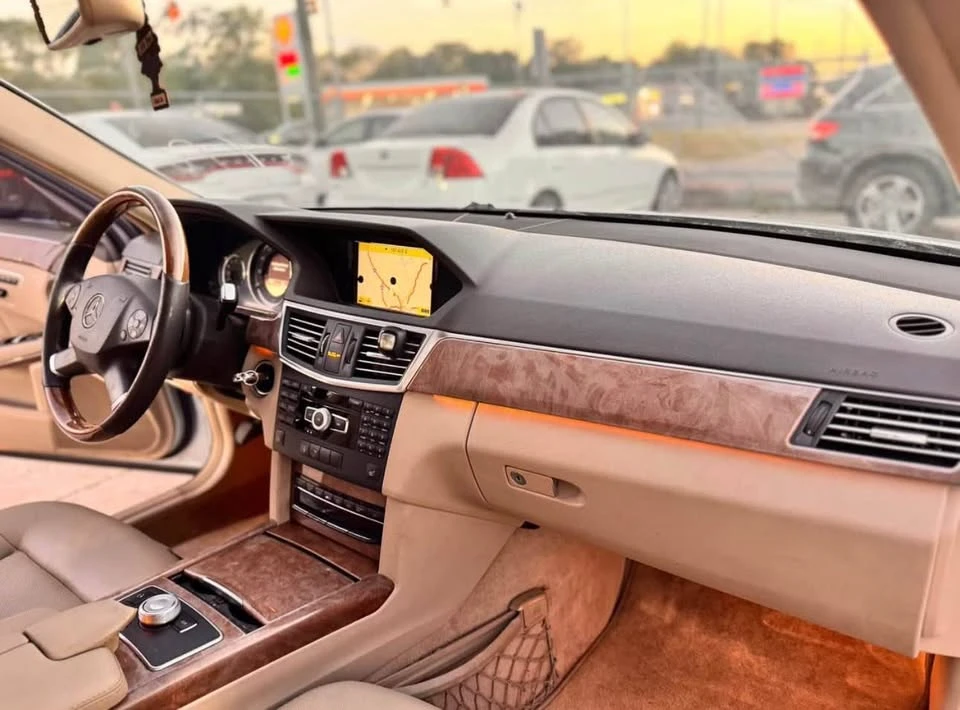 2012 Mercedes-Benz W212 E-Class - Image 16 of 19
