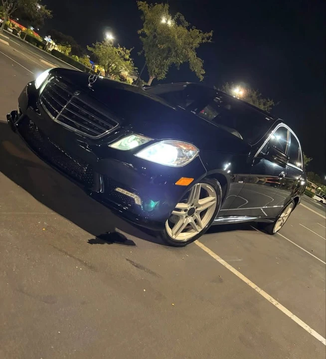 2012 Mercedes-Benz W212 E-Class - Image 6 of 11