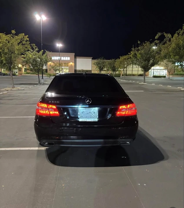 2012 Mercedes-Benz W212 E-Class - Image 2 of 11