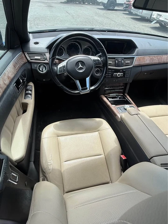 2012 Mercedes-Benz W212 E-Class - Image 8 of 11