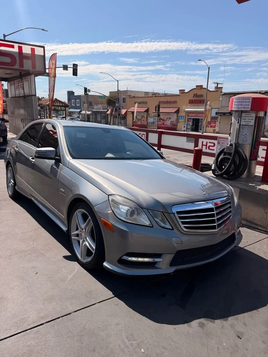 2012 Mercedes-Benz W212 E-Class - Image 2 of 9