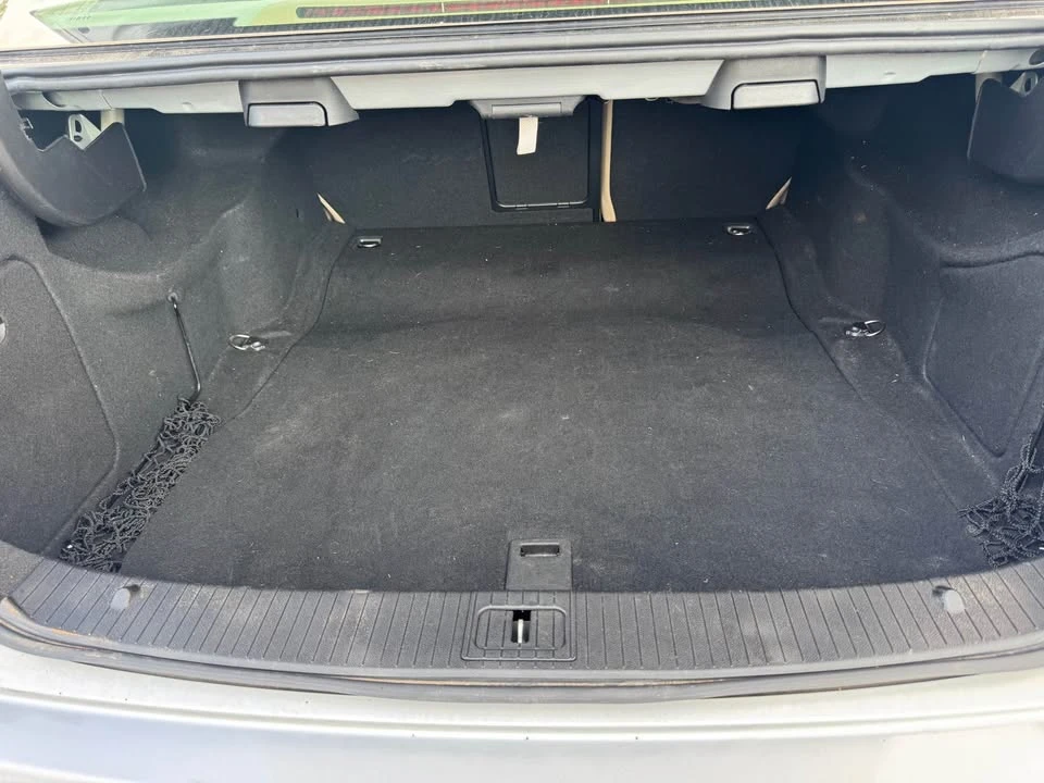 2012 Mercedes-Benz W212 E-Class - Image 12 of 20