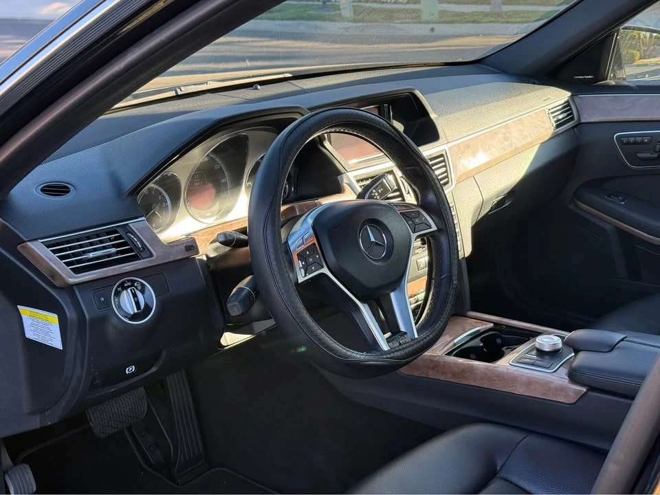 2012 Mercedes-Benz W212 E-Class - Image 6 of 11