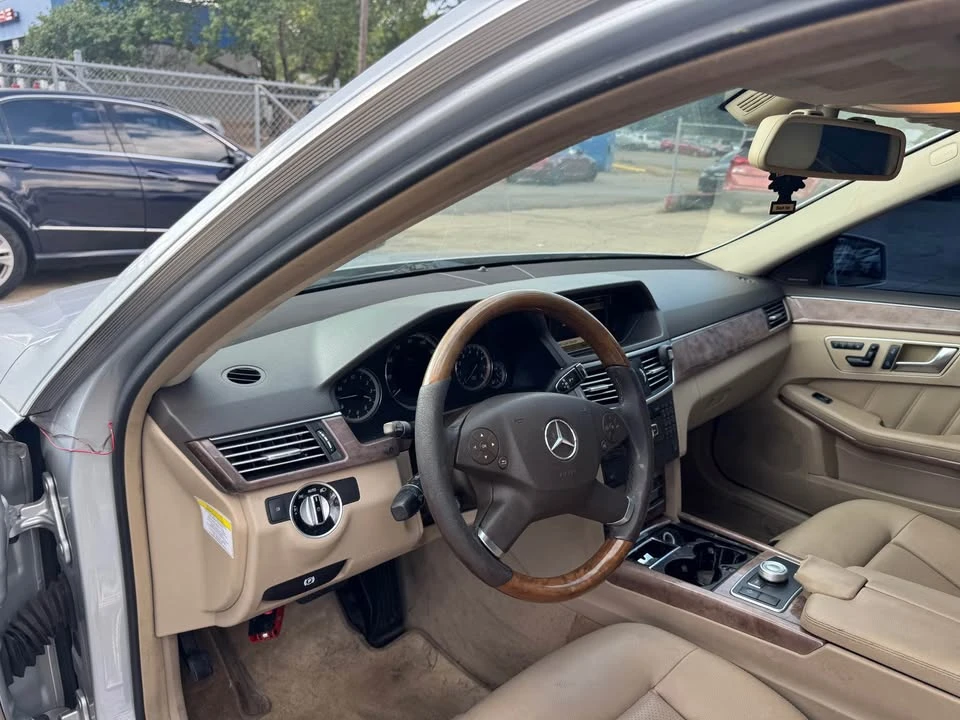 2012 Mercedes-Benz W212 E-Class - Image 7 of 19