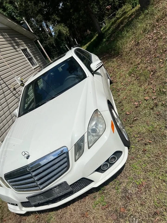 2012 Mercedes-Benz W212 E-Class - Image 2 of 10