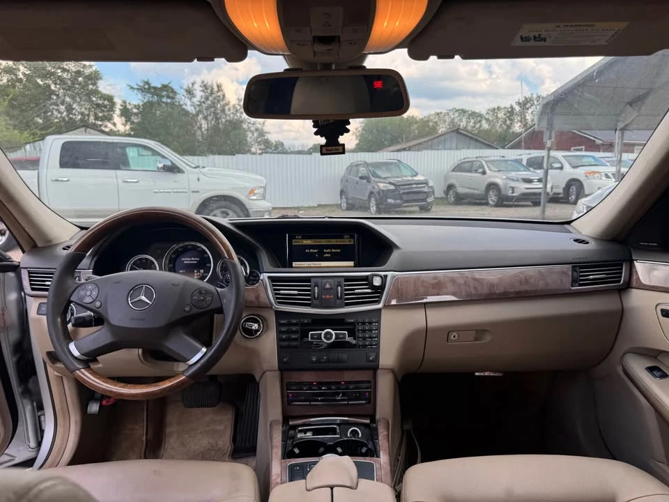 2012 Mercedes-Benz W212 E-Class - Image 15 of 19