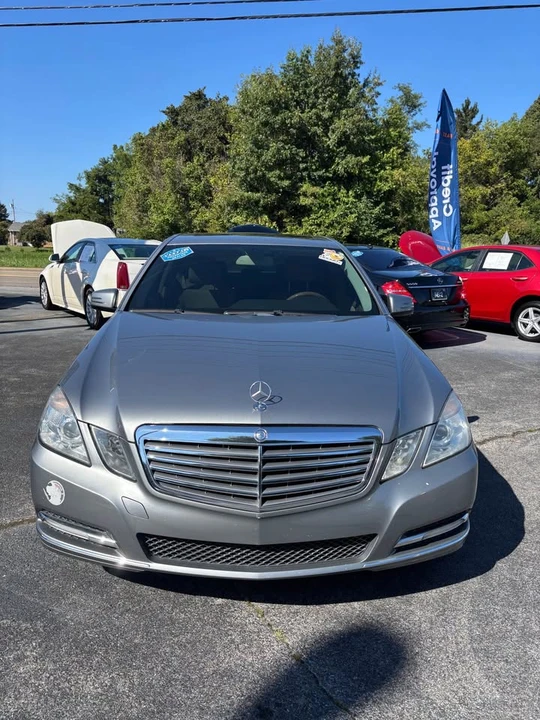 2012 Mercedes-Benz W212 E-Class - Image 2 of 17