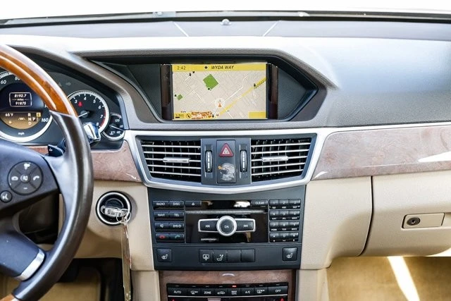 2012 Mercedes-Benz W212 E-Class - Image 11 of 12