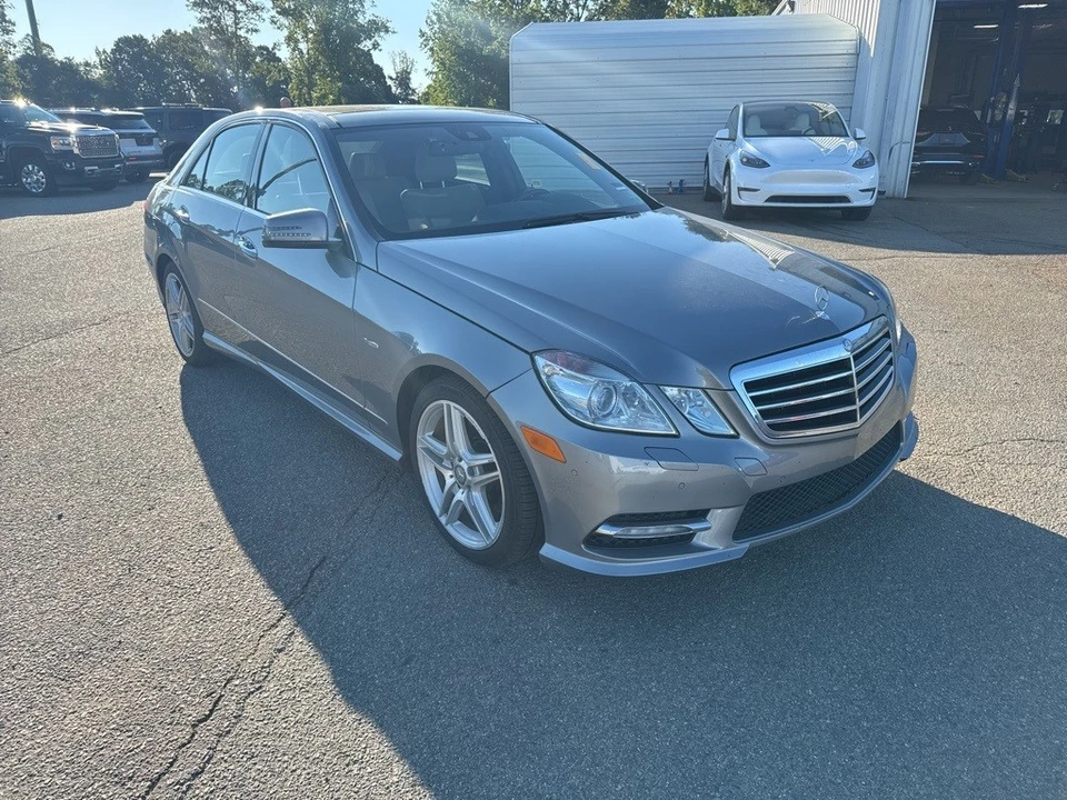 2012 Mercedes-Benz W212 E-Class - Image 6 of 12