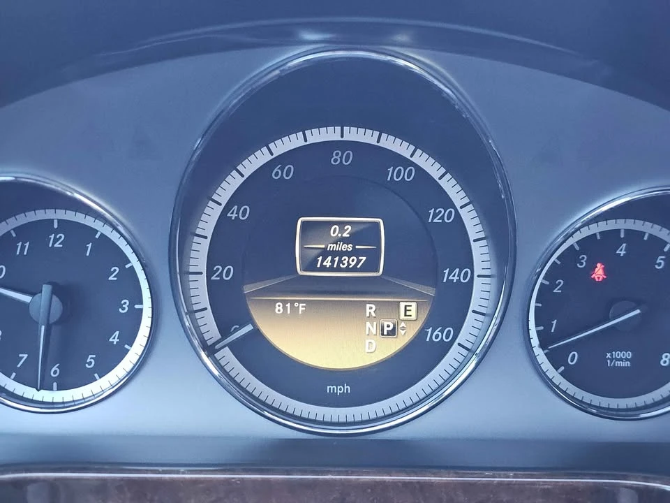 2012 Mercedes-Benz W212 E-Class - Image 12 of 20