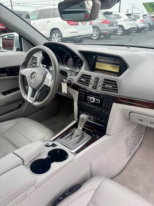 2012 Mercedes-Benz C207/A207 E-Class Coupe & Convertible - Image 3 of 9