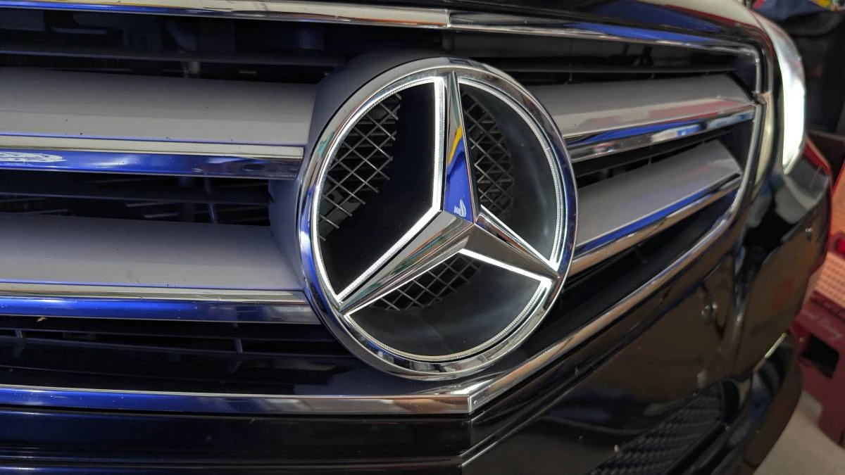 2012 Mercedes-Benz C207/A207 E-Class Coupe & Convertible - Image 23 of 24