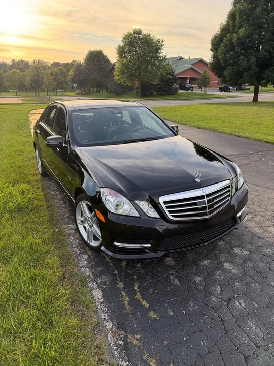 2012 Mercedes-Benz W212 E-Class - Image 4 of 10