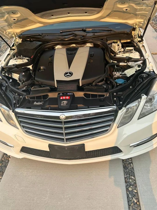 2012 Mercedes-Benz W212 E-Class - Image 15 of 18