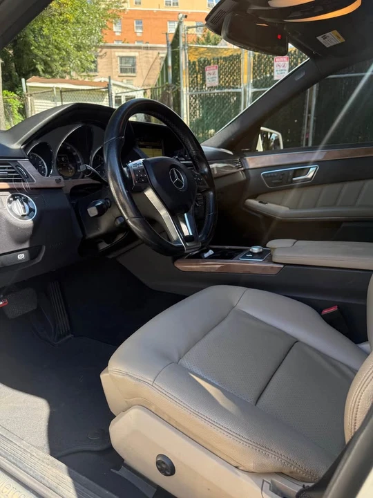 2012 Mercedes-Benz W212 E-Class - Image 4 of 10