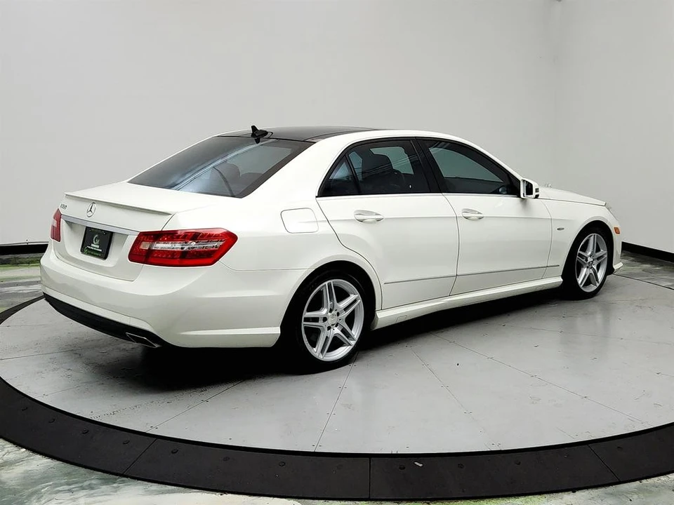 2012 Mercedes-Benz W212 E-Class - Image 5 of 12