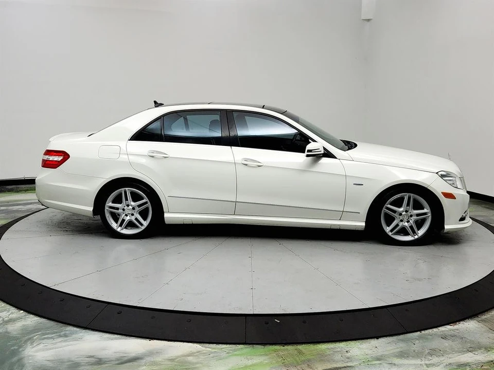 2012 Mercedes-Benz W212 E-Class - Image 4 of 12