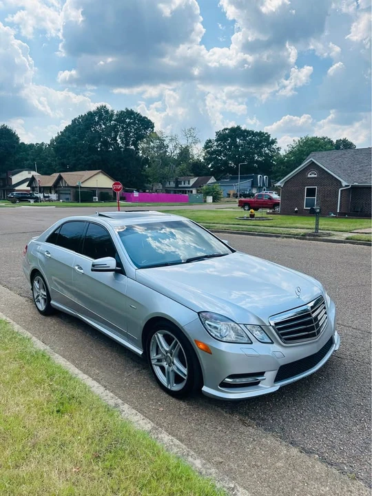 2012 Mercedes-Benz W212 E-Class - Image 3 of 18