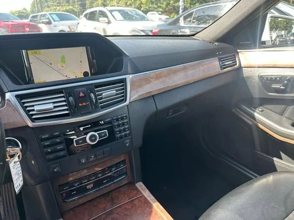 2012 Mercedes-Benz W212 E-Class - Image 17 of 20